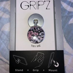 (Any) Phone Stand/Grip/Mount